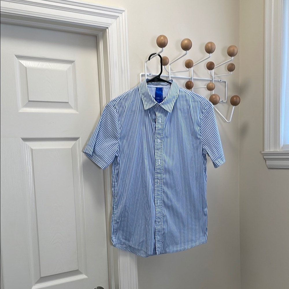 Kit and Ace Classic Vertical Striped Short Sleeve Button Down - Blue / White XS